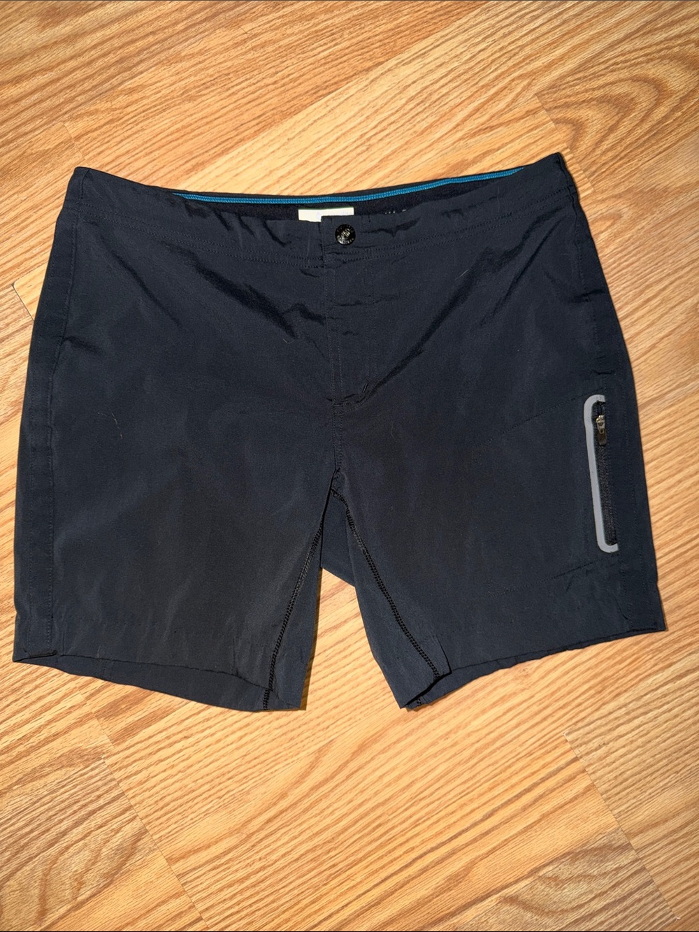 Columbia Omni-shield shorts with Side Zip Pocket